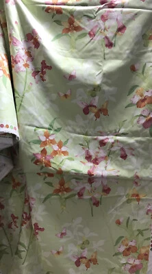 Tela vintage P. Kaufmann verde orquídeas mariposa repelente de manchas de suelo floral Foto 1 de 4