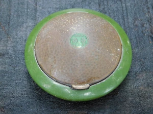 2.5" Antique UNIQUE Helena Rubenstein Valaze Compact with Green BAKELITE - Picture 1 of 6