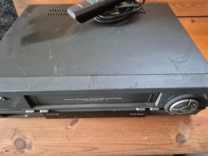 DAEWOO T 262 VIDEO CASSETTE RECORDER UNGETESTET mit Fernbedienung - Bild 1 von 15