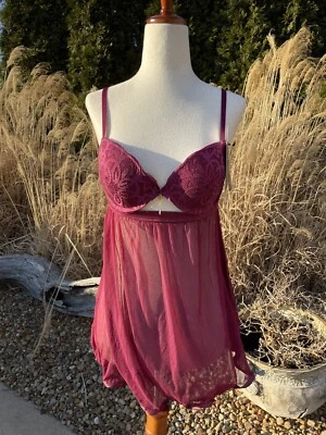 Lingerie Babydoll Daisy Fuentes aberta com tiras tamanho P marrom copos acolchoados nova com etiquetas - Imagem 1 de 4