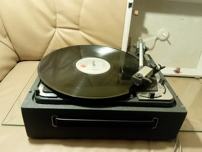 Dual P1010 Vollautomatischer Plattenspieler FUNKTIONIERT! RARITÄT - Bild 1 von 4