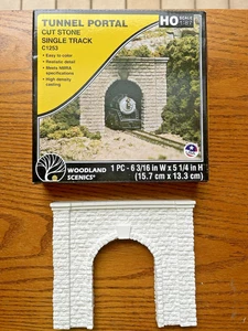 Tunnel Portal Cut Stone Portal Single Track HO Scale Model C1253 - Picture 1 of 2