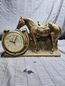 Vintage Mastercrafters Desk Clock Western Horse Gold Plastic Model 902  - Picture 1 of 10