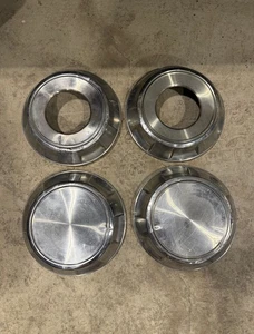1989-1993 DODGE RAM 250 4x4 PICK UP TRUCK 1ST GEN CUMMINS HUB CAP OEM - Picture 1 of 1