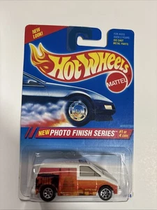 1995 HOT WHEELS Aerostar, White, Series Collectors #331 - Picture 1 of 1