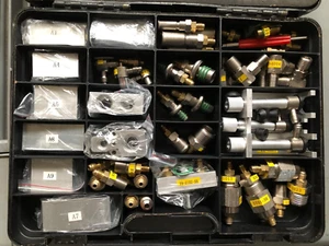 WAECO LECKSUCHKOFFER MIT EINLAGE KLIMASERVICEGERÄT 8885100089 - Bild 1 von 2