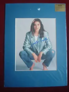 Jennifer Connelly Signed Original Authentic Autograph Mounted 15 x 11 inches - Picture 1 of 1