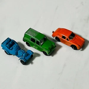 3 macchinine giocattolo vintage Tootsie, Land Rover verde - Hot Rod blu - arancione Porsche BB - Foto 1 di 11