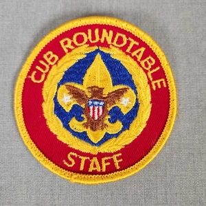 Parche de colección CUB ROUNDTABLE STAFF Boy Scout adulto NO Cub Scouts BSA - Imagen 1 de 2