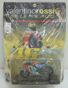 Yamaha YZR M1 - 46 Assen 2007 - Modellino Die Cast Scala 1:18 - Valentino Ros... - Foto 1 di 1
