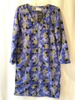 Hotel Spa Medium Fleece Zip Front Robe Sheep Housecoat Bathrobe New - Image 1 of 2