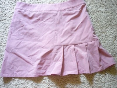 SKORT OXFORD GOLFE/PICKLEBALL-- TAMANHO PEQUENO--SHORTS PREGAS SOB A FRENTE -MAUVE - Imagem 1 de 2