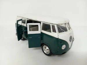 Welly 1962 Volkswagen VW MicroBus Campervan Green Diecast mini bus - Picture 1 of 5