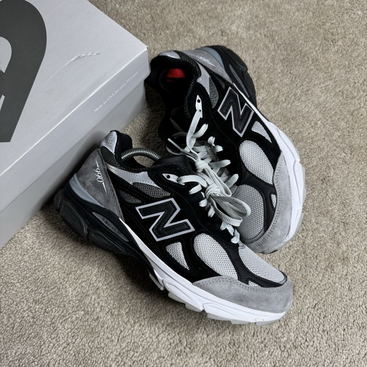 New Balance DTLR x 990v3 Made in USA GR3YSCALE for Sale New Balance DTLR x 990v3 Made in USA GR3YSCALE for Sale