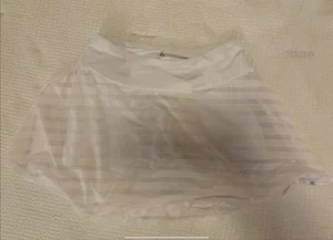 Kyodan Skort Skirt Shorts Womens Small White Activewear Stretch Tennis Golf - Picture 1 of 6