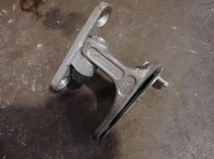2004 2005 2006 MERCEDES SL55 AMG OEM FRONT LH DRIVER LOWER DOOR HINGE FACTORY - Picture 1 of 3