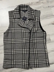 Chaps Womens Size Large Black White Houndstooth Zip Up Sweater Vest NWT - Picture 1 of 6
