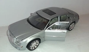 CHRYSLER 300C 2005 NO.73155 MOTOR MAX 1/18 NO BOX - Foto 1 di 6