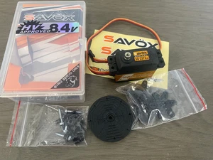 USED Savox SB-2272MG Lightning HV MG Speed Brushless DIGITAL SERVO 1/10 RC - Foto 1 di 1