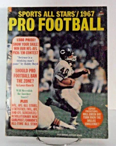 VTG - SPORTS ALL STARS / 1967 - PRO FOOTBALL MAGAZINE GALE SAYERS Chicago Bears - Picture 1 of 6