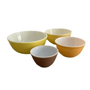 Vintage 1940-50’s PYREX Primary Colors Nesting Mixing Bowl Set Of Four - Picture 1 of 24