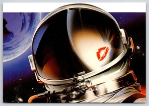 Astronauta del Espacio Exterior Rojo Sexy Labios Beso Ciencia Ficción Arte Postal UNP 4x6 - Imagen 1 de 2