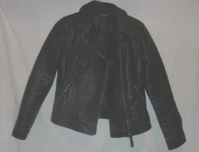 Chaqueta Grunge Negra "New Look" Talla Mediana Plisada/Imitación Cuero Foto 1 de 4