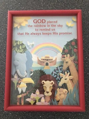 Impresión inspiradora del Arca de Noé enmarcada roja con decoración religiosa de guardería usada Foto 1 de 4