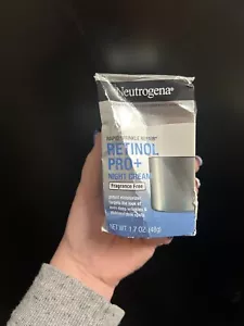 Neutrogena Rapid Wrinkle Repair Retinol Pro+ crema notte FF 1,7 oz - Foto 1 di 4