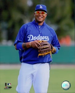 Andruw Jones Los Angeles Dodgers Licensed Unsigned Glossy MLB 8x10 Photo B - Picture 1 of 1