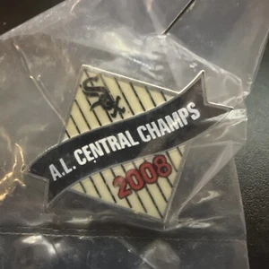 Chicago White Sox 2008 American League Central Champions MLB Pin Brand New MORE - Picture 1 of 1