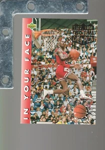 1992-93 UD Upper Deck #453 Michael Jordan IN YOUR FACE He's Back 1995 quasi nuovo + Bulls - Foto 1 di 1
