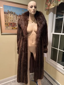 46" Long Brown Canadian Beaver Full Length Real Fur Swing Coat Size 8/10 Medium - Picture 1 of 12
