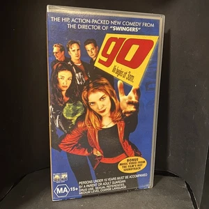 Go VHS 1999 Stars Sarah Polley & Jay Mohr Small Case PAL Like New - Picture 1 of 6