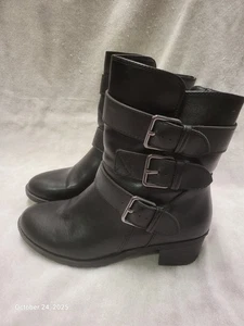 Relativity klobige schwarze Damenstiefel Schienbeinhöhe mit Schnallenriemen 10 m gebraucht, in einwandfreiem Zustand - Bild 1 von 6