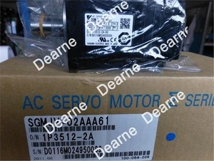 Yaskawa SGMJV-02AAA61 Servomotor 1 Stück Neu SGMJV02AAA61 Expressversand - Bild 1 von 4