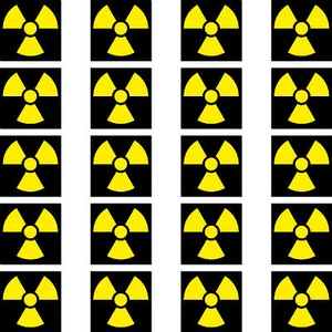 20 Aufkleber 2cm Radioaktiv Strahlung Symbol Zeichen Modellbau RC Mini Sticker - Bild 1 von 4
