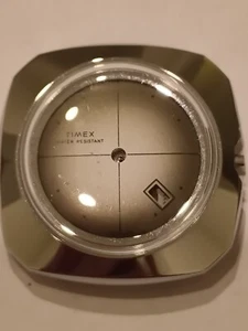 Cassa  Quadrante E Parte Di Meccanismo Orologio Vintage Anni 70 Timex - Foto 1 di 4