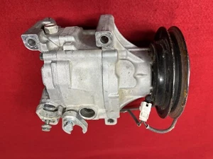AC Compressor & Clutch John Deere MIA10078 447190-5961 CONDITION UNKNOWN - Picture 1 of 5