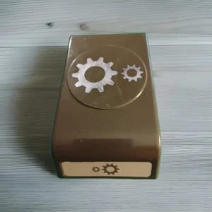 Ruedas de engranajes COGS de doble punzón extra grandes estampación - Imagen 1 de 3