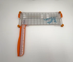 Fiskars - 12" Rotary Paper Cutting Board - Table Top Portable Cutter - Picture 1 of 6