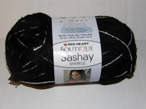 Red Heart Boutique Sashay Sparkle Noir/negro 3.5 oz 35 Yards - Picture 1 of 3