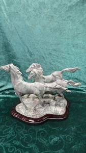 Three Running Horse Sculpture Cast  Wild Horse Farm Racing Figurine NICE - Picture 1 of 8