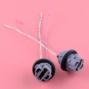 2x Car Socket Brake Xenon LED Light Bulb Connector Adapter T20 7440 W3X16D W21W - Picture 1 of 2