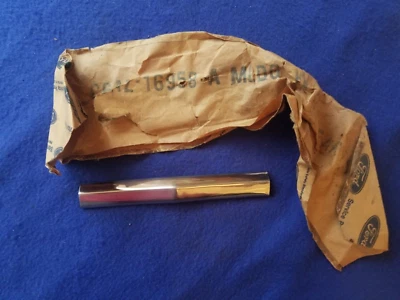 NOS 1966 ONLY GALAXIE 500 XL CUSTOM LTD 7 LITRE CENTER HOOD MOULDING - Image 1 of 4