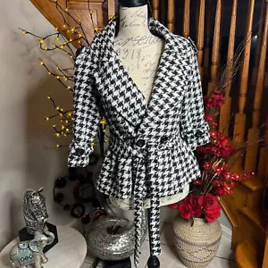 Hot Kiss Women's Black & White Long Sleeve Tie Closure Jacket Coat Size M - Picture 1 of 11