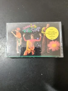 Deee-Lite World Clique NEW SEALED Cassette Tape Groove In The Heart - Picture 1 of 4