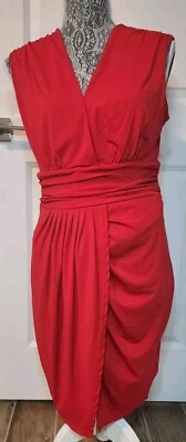 Sexy Vestido Venus Envolvente Rojo Mediano Nuevo sin Etiquetas - Venta al por menor $69 Elástico Hasta la Rodilla Forrado Foto 1 de 4