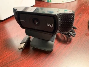 Webcam Logitech C920 HD 1080p pour streaming et enregistrement vidéo HD - Photo 1/3