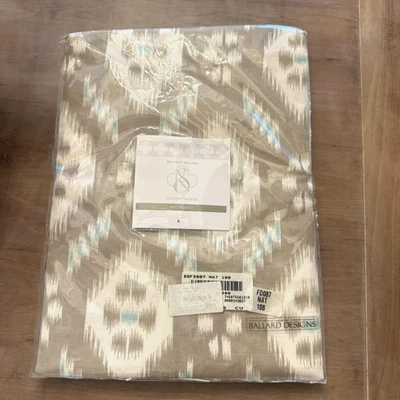 Panel de cortina Ballard Designs Suzanne Kasler Ikat 108 pulgadas ventana acuática natural Foto 1 de 4